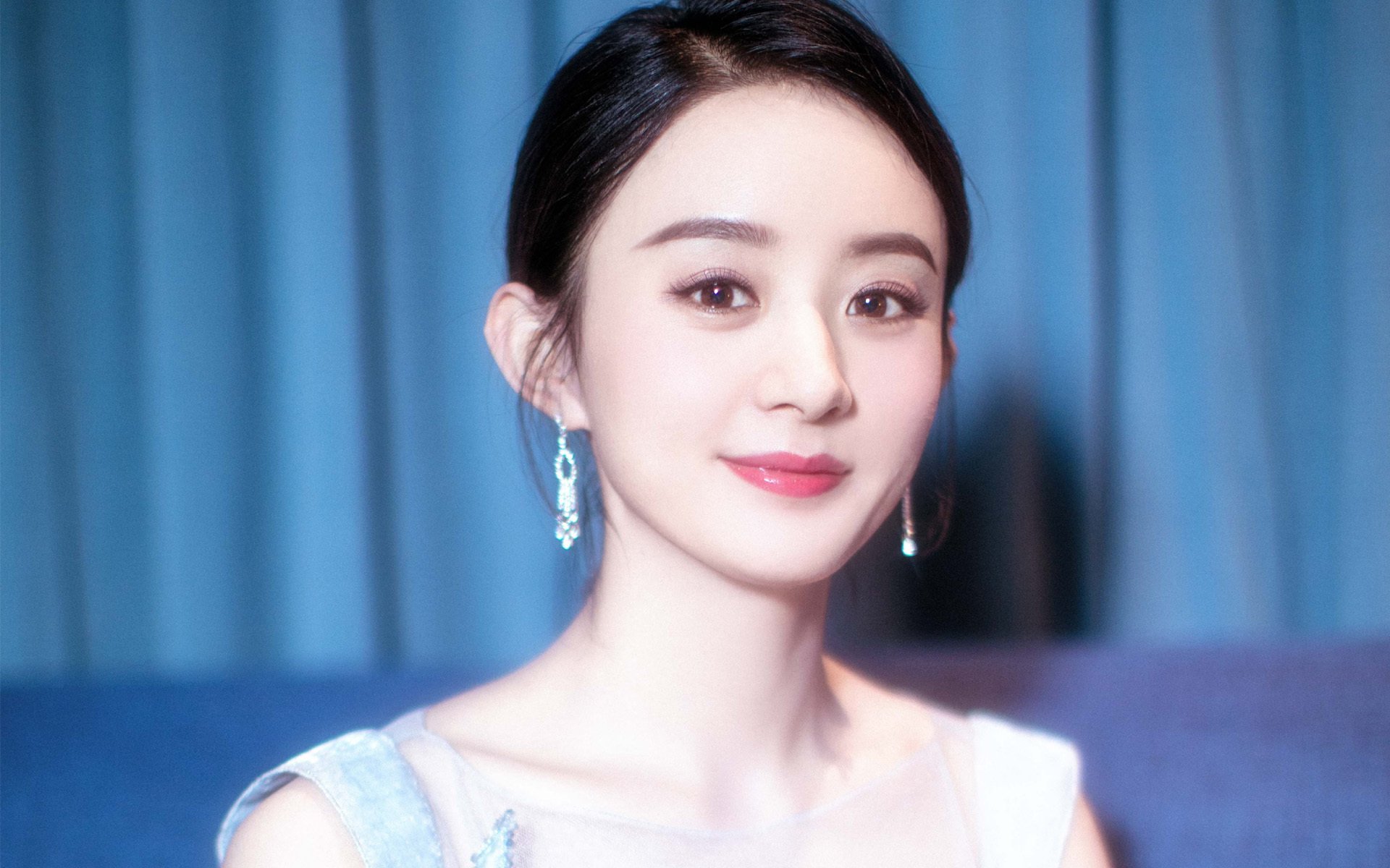 乌拉圭男足在巴黎奥运会比赛中以3-1击败巴西，乌拉圭足球奥运会